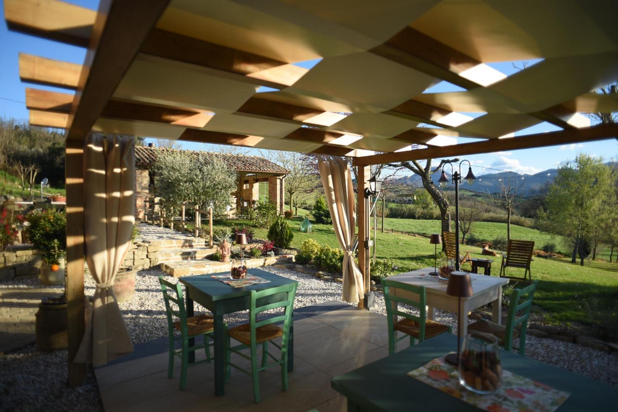 Quelli Del Picchio Bed & Breakfast Cupramontana Exterior photo